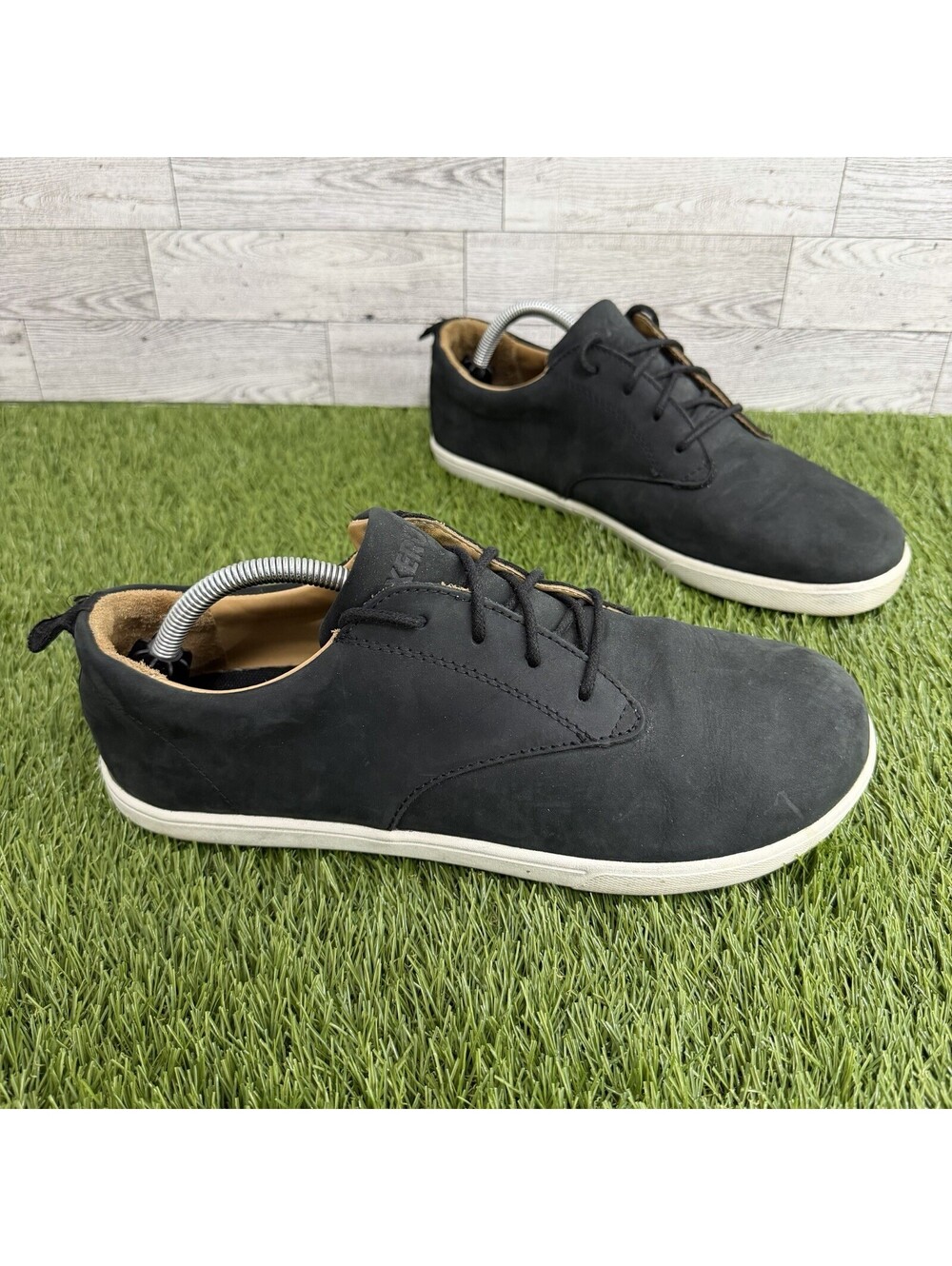 Xero Shoes Men's Glenn Leather Barefoot Minimalist Black Shoes Size 10.5